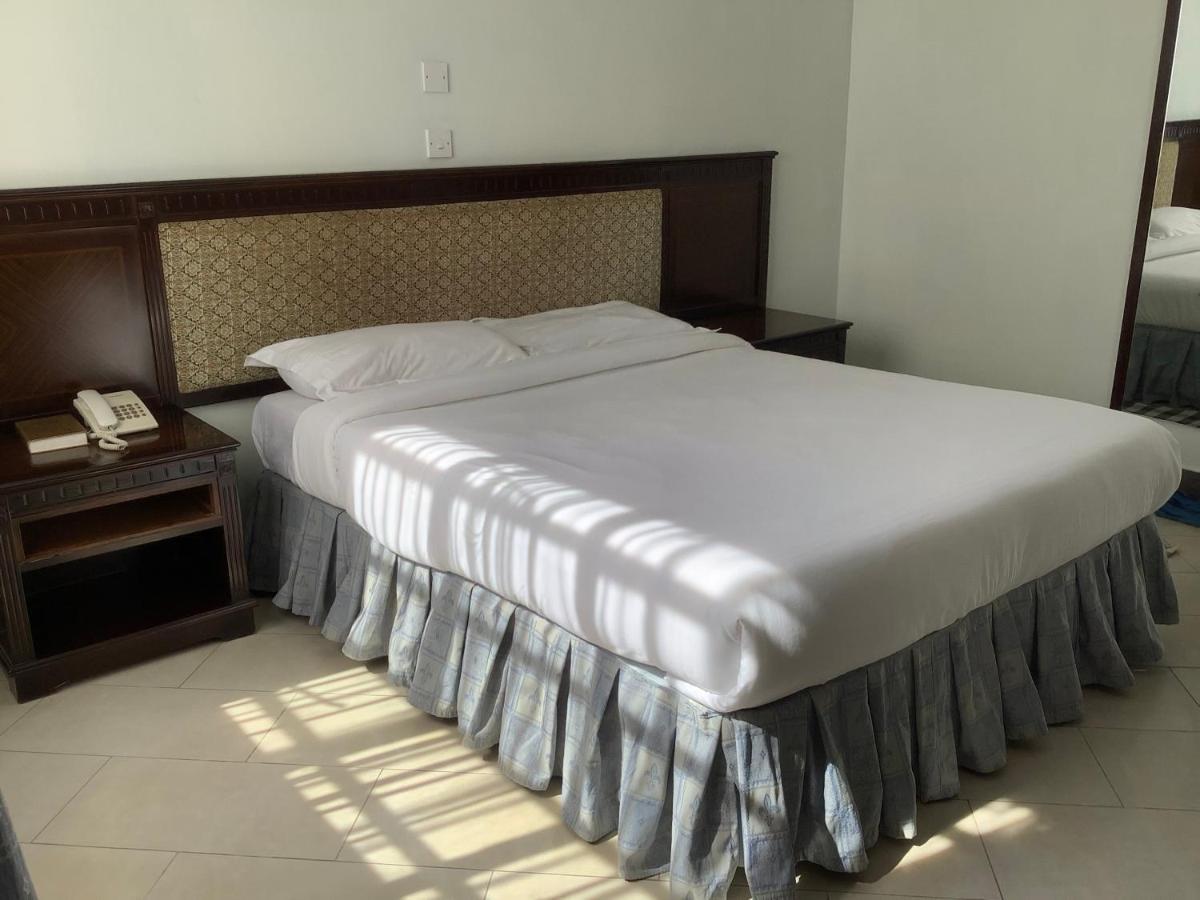 Hotel Hippo Buck Homa Bay Екстер'єр фото