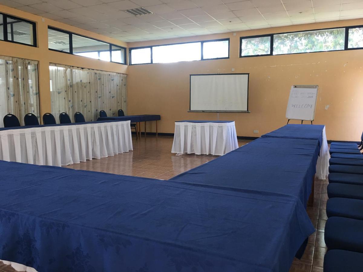 Hotel Hippo Buck Homa Bay Екстер'єр фото